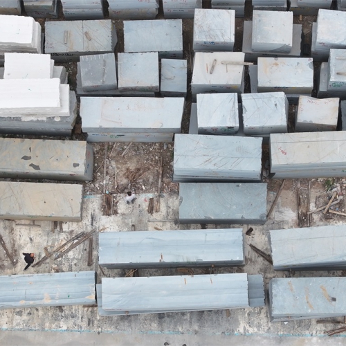 កន្លែងស្តុកសម្ភារៈបោដាក្នុងប្រទេស